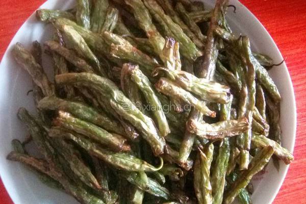 干煸豆角的做法图解3