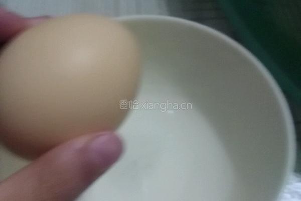 新式酥脆蛋糕内饼呸的做法图解1