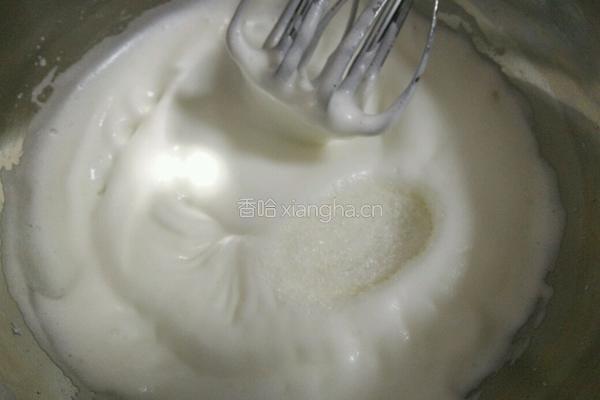 菠菜泥戚风蛋糕的做法图解13