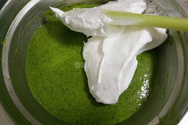 菠菜泥戚风蛋糕的做法图解15