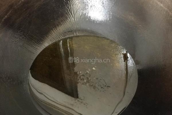 蒜香芹菜炒饭的做法图解3