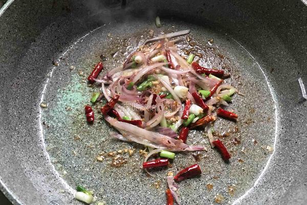 孜然香辣土豆块的做法图解8