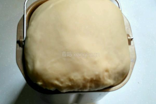 玫瑰花面包(八寸)的做法图解2