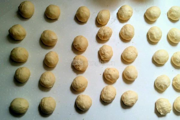 玫瑰花面包(八寸)的做法图解4