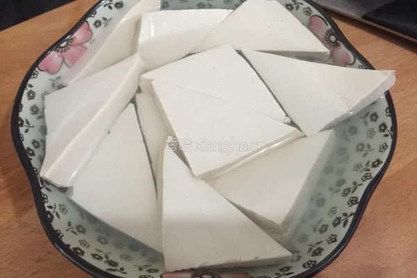 家常豆腐的做法图解1