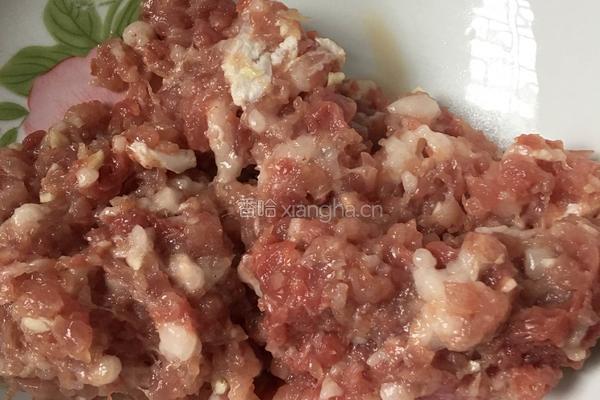 肉沫豆腐卷的做法图解1