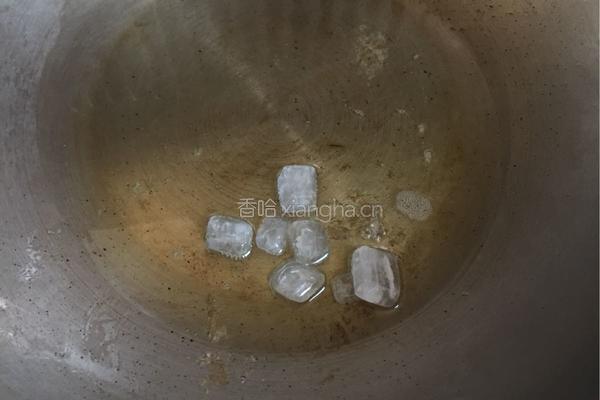 红烧肉烧鹌鹑蛋的做法图解6