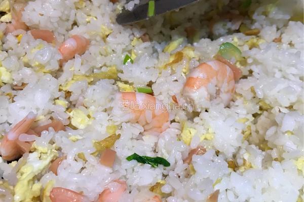 什锦炒饭的做法图解6