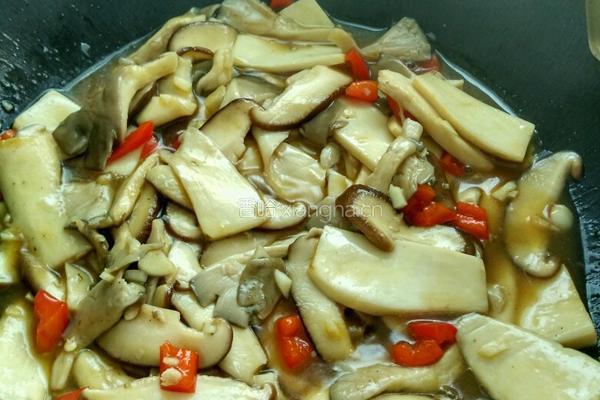 蒜香三菇烩的做法图解10