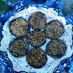 紫薯芝麻饼的做法[图]
