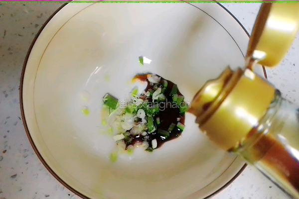 一口鲜小馄饨的做法图解3