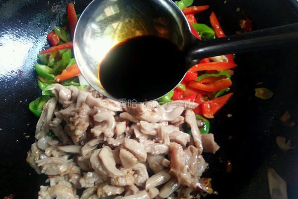 爆炒生肠的做法图解12