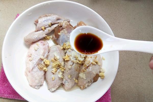 蜜汁鸡翅的做法图解2