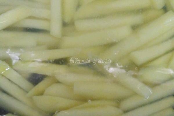 五香土豆条的做法图解2