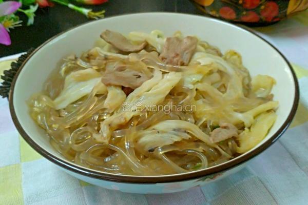 白菜猪肉炖粉条的做法图解9