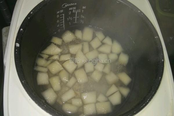 雪梨糖水的做法图解4