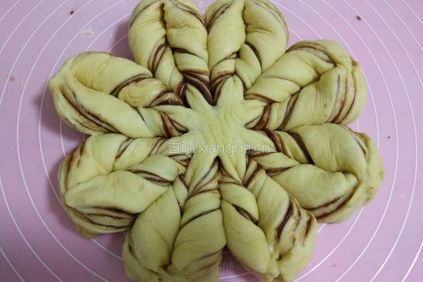 花型豆沙面包的做法图解17