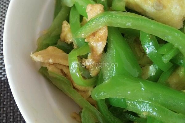 青椒炒蛋的做法图解7