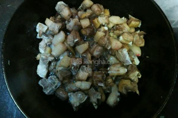 粗粮排骨老鸭汤的做法图解4