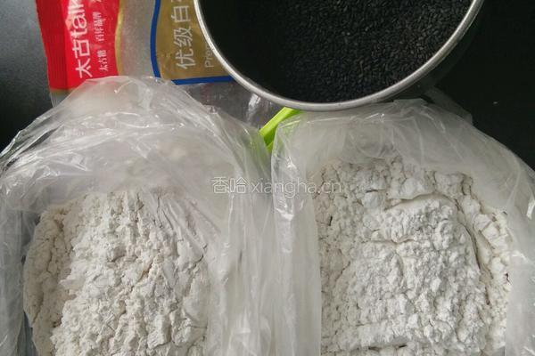 清明菜粑粑的做法图解1