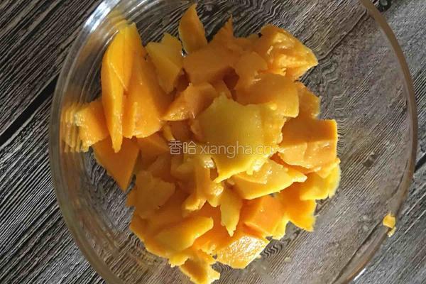 芒果木糠杯的做法图解2