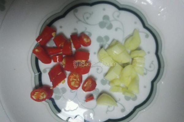 素炒水芹菜的做法图解3