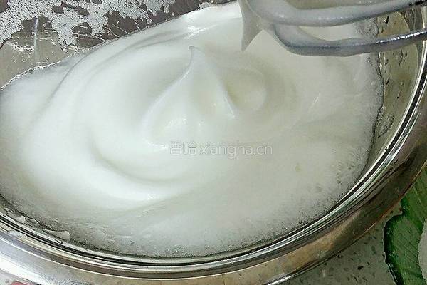 8寸戚风原味的做法图解9