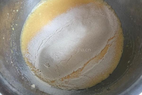 八寸戚风蛋糕的做法图解8