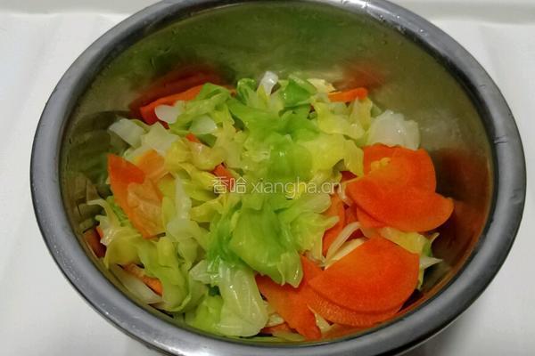 圆白菜炒肉的做法图解5
