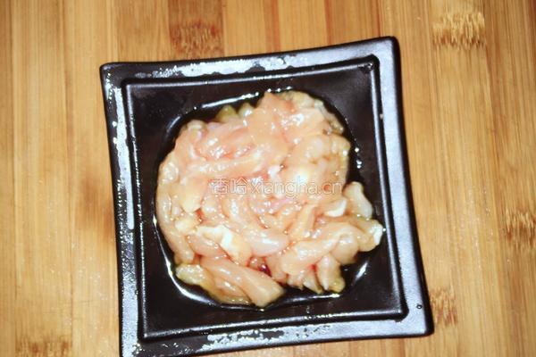 肉丝蔬菜炒麻食的做法图解5