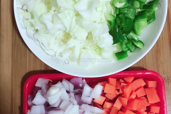 肉丝蔬菜炒麻食的做法图解6