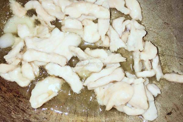 肉丝蔬菜炒麻食的做法图解7