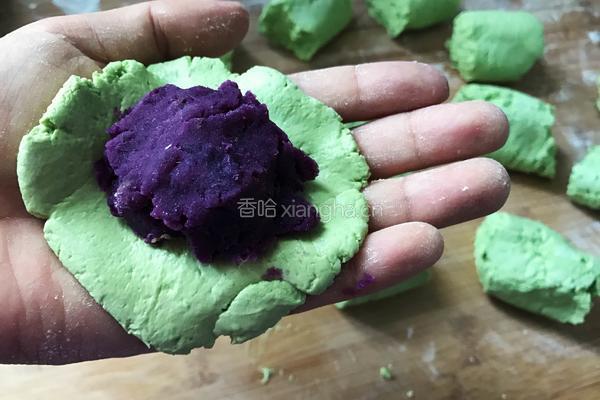 “另类”的紫薯青团,比豆沙青团更软糯,还不用放糖哟的做法图解5