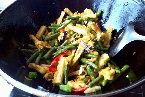 回锅茄子豆角的做法图解9
