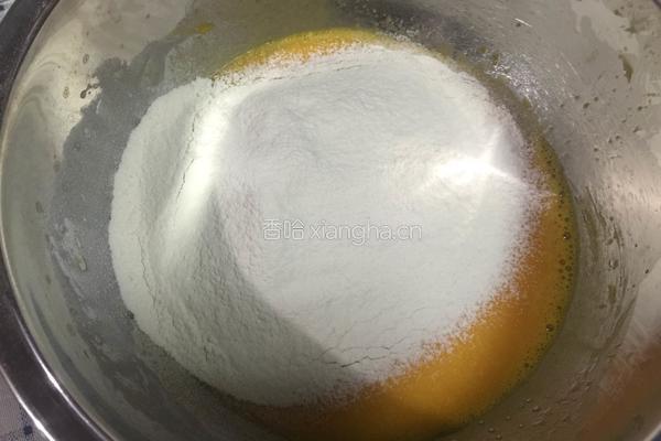 可可旋风蛋糕卷的做法图解3