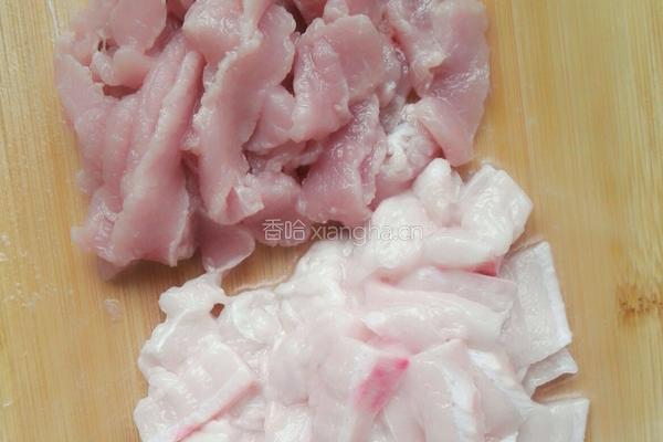 竹笋炒肉的做法图解3