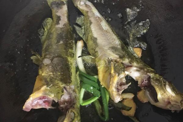 黄骨鱼豆筋汤的做法图解5