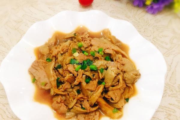 平菇炒肉的做法图解11