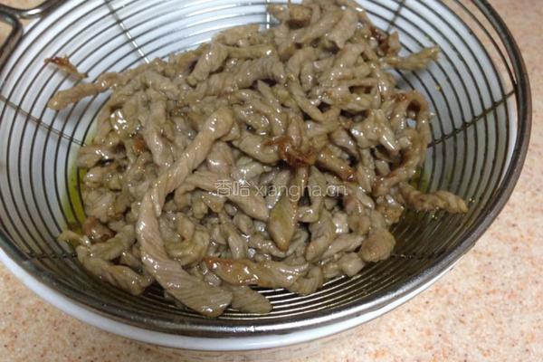 野山椒炒牛肉的做法图解7