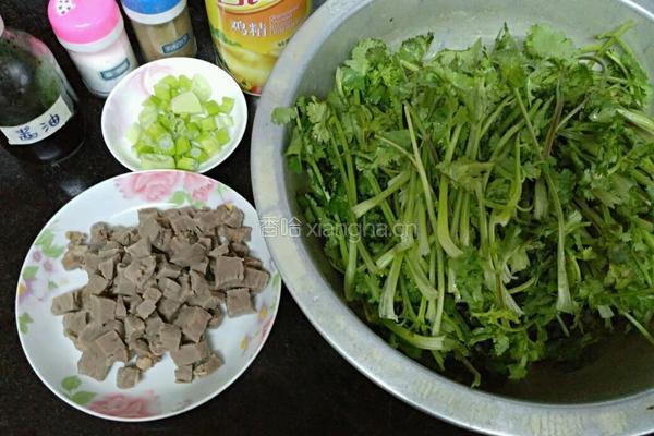 花生牛肉焖香菜的做法图解4