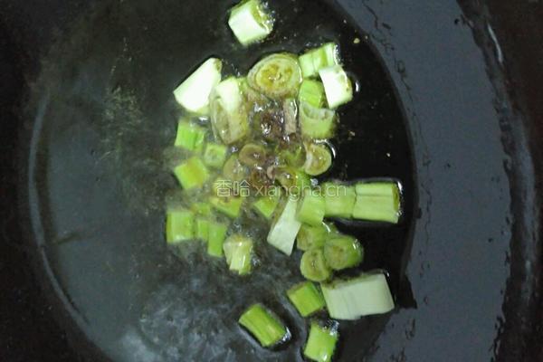 花生牛肉焖香菜的做法图解7