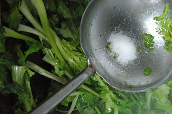 花生牛肉焖香菜的做法图解12