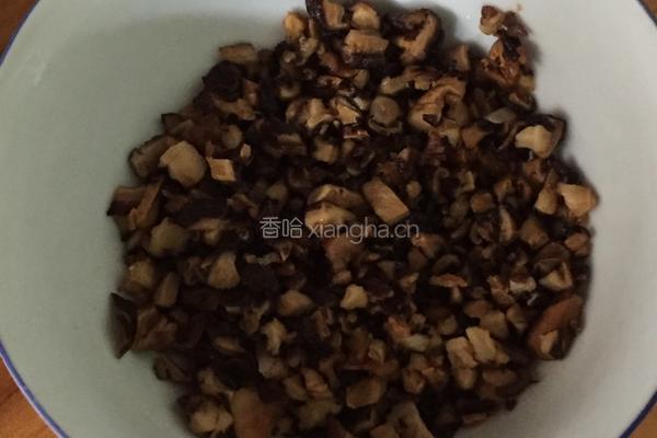什锦炒饭的做法图解3