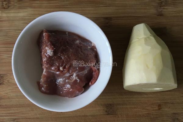 春笋炒肉的做法图解1
