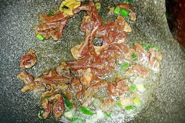 黑椒牛柳意面的做法图解4