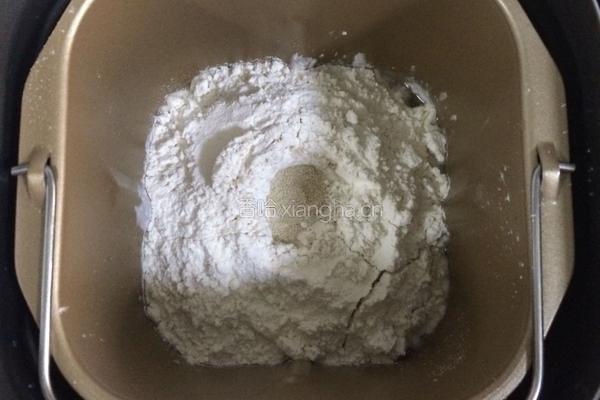 缤纷水果披萨的做法图解1