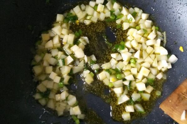 蛋炒饭（五颜六色蛋炒饭）的做法图解5