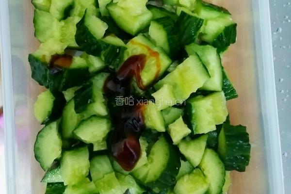 拍黄瓜的做法图解4