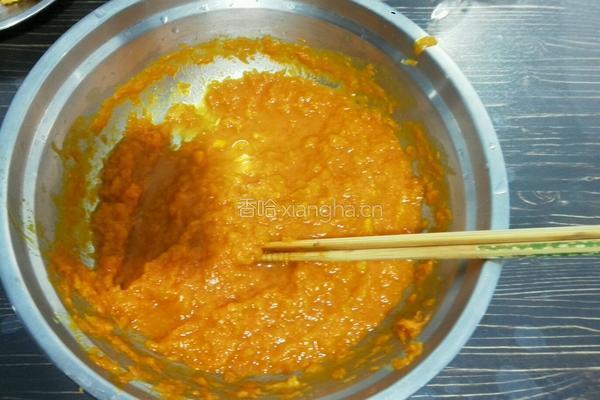 蒸南瓜发糕的做法图解1