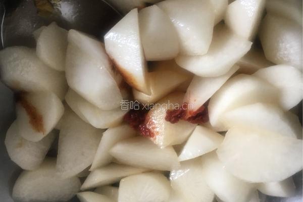 红烧萝卜的做法图解3